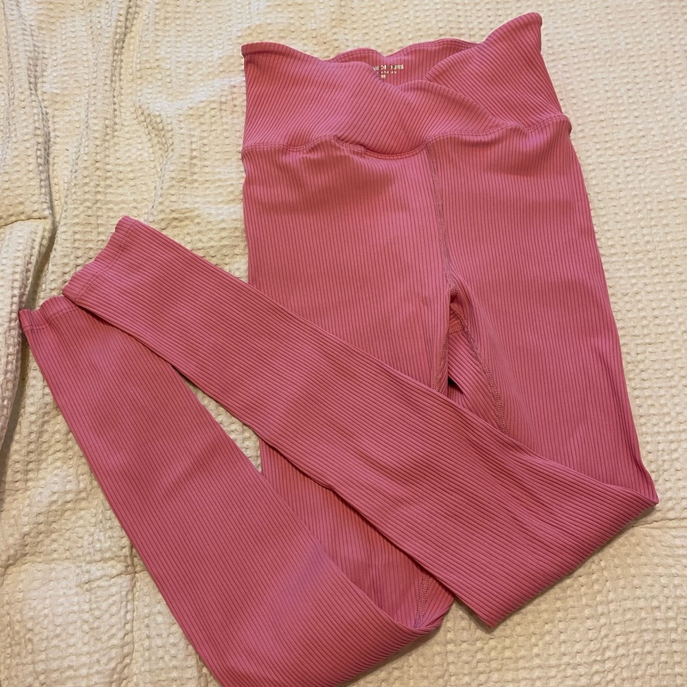 YEAR OF OURS LEGGINGS
